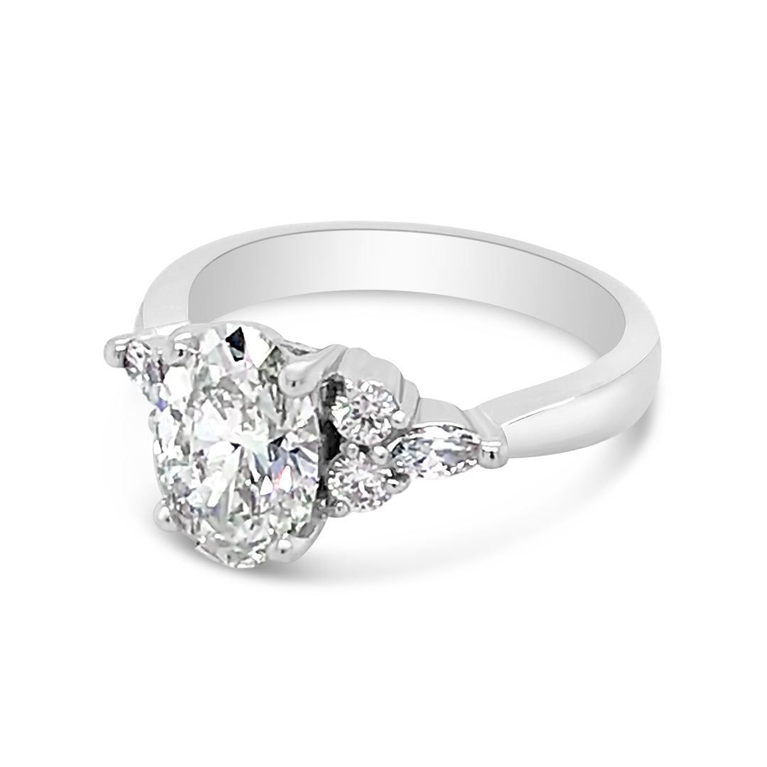 Oval Diamond Engagement Ring in White Gold